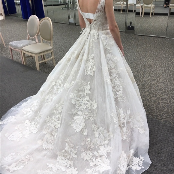 Wedding Gown! David’s Bridal NWT - Picture 3 of 6